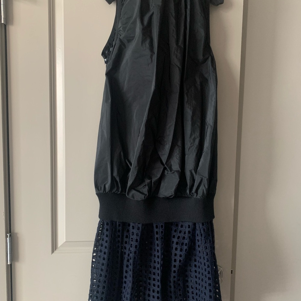 Sacai Angliase Embroidered Navy dress - Picture 5 of 8